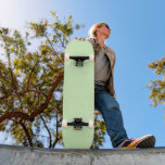 Pastel Grönt Tea Löv Solid Färg Mini Skateboard Bräda 18,5 Cm<br><div class="desc">Skateboard Deck tryckt med Pastel Grönt Tea Löv Solid Färg-illustration och välj produktsamling med TheFabricSeal print on demand shop shop på Zazzle.com #ZazzleMade https://www.zazzle.com/store/thefabricseal TheFabricSeal ©️ Original. Tea-Grönten är en mjuk, feminin, uppfriskande, romantisk, lugn, ganska neutralt och en balanserad, muterad skugga av grönt som avslöjar en känsla av lugn och...</div>