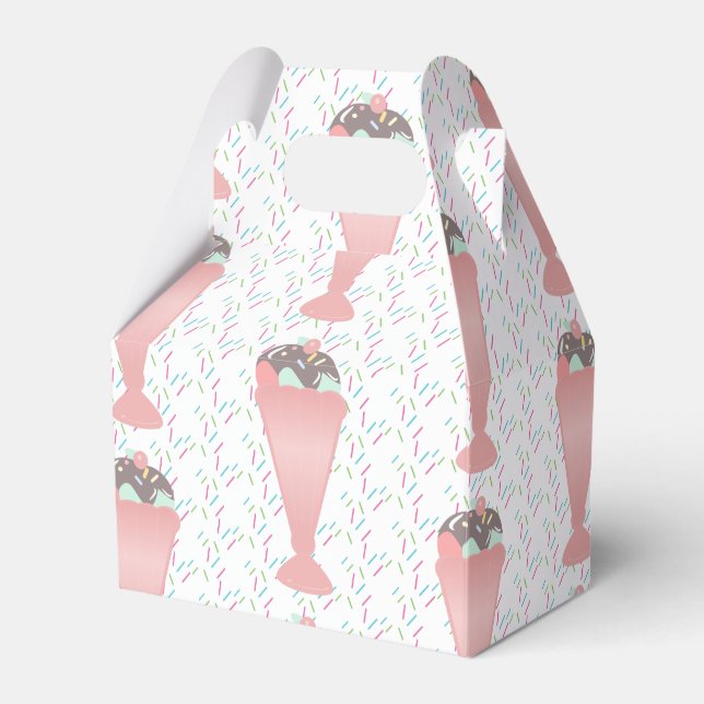 Pastel Ice Cream Sundae Sprinkles Födelsedagsfest Presentaskar (Framsidan Sidan)