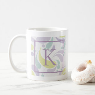 Pastel Light Mönster Monogram, Lilac och Grönt Kaffemugg