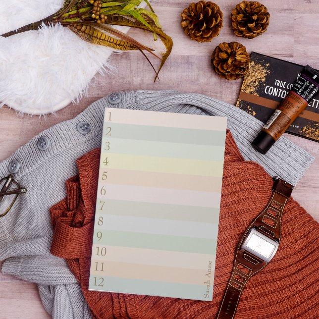 Pastel Linjer med stora Guld-siffror Anteckningsblock (Skapare uppladdad)