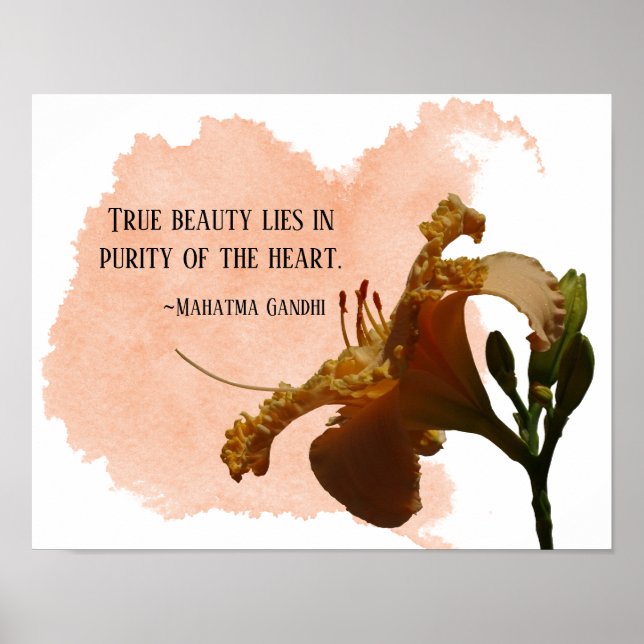 Pastel Peach Daylily True Beauty Gandhi Quote Poster (Framsidan)
