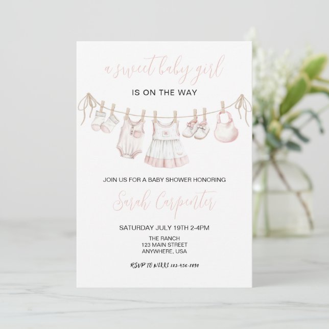 Pastel Pink Baby Clothes Girl Baby shower Inbjudningar (Stående Fram)