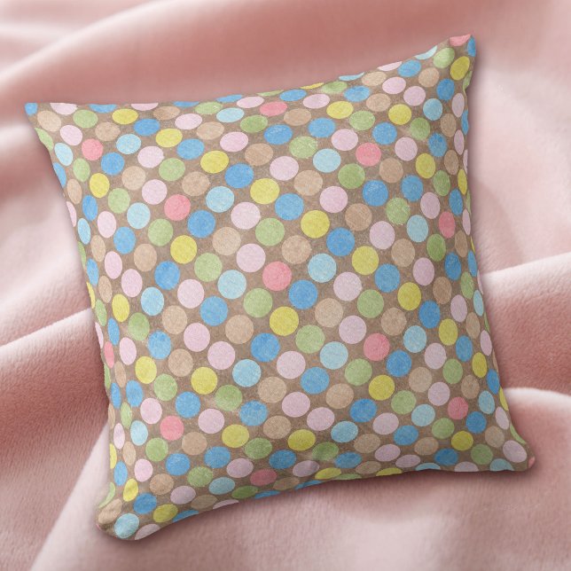 Pastel Polka dots på Brown Kudde (Skapare uppladdad)