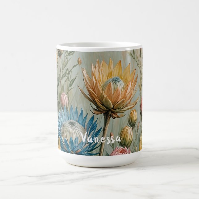 Pastel Protea Dream: Blommigten Elegant Kaffemugg (Center)