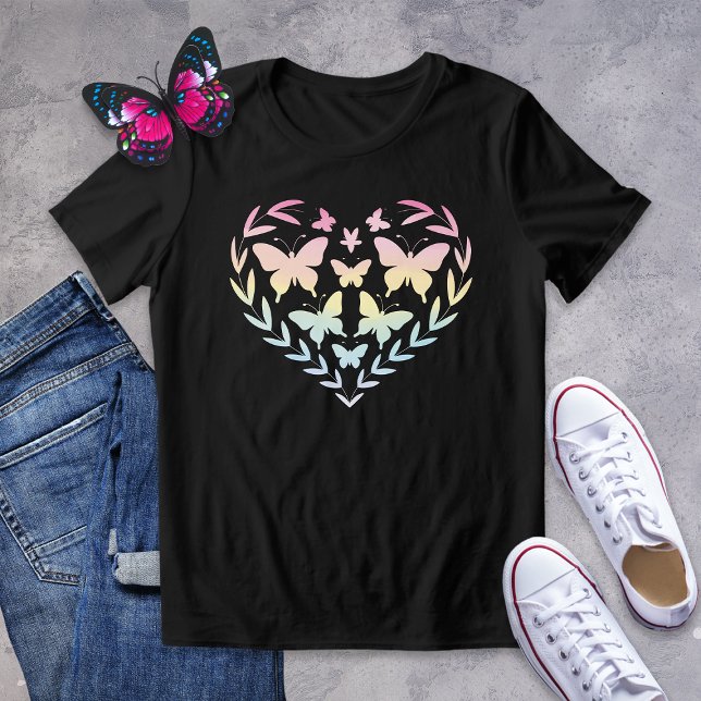 Pastel Rainbow Butterfly Heart T-Shirt (Skapare uppladdad)