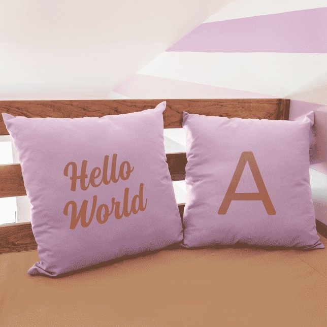 Pastel Rainbow Färg Alphabet Initial Nursery Kudde (Skapare uppladdad)