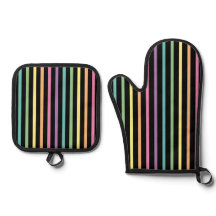Pastel Rainbow Rand Mönster på Black