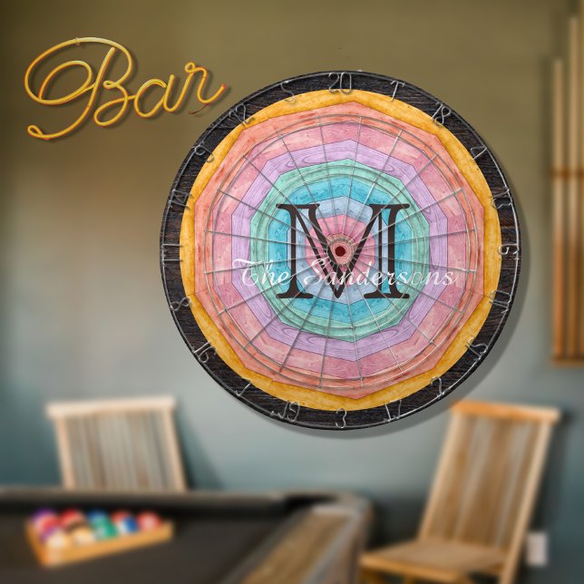 Pastel Rainbow Rustic Wood Tone Monogram Namn Darttavla (Skapare uppladdad)