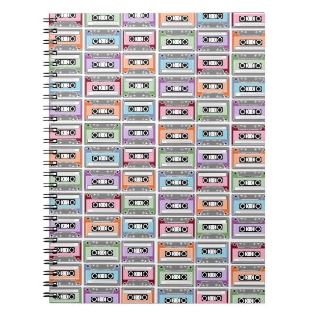 Pastel Retro Cassette Tapes Mönster Anteckningsbok (Framsidan)