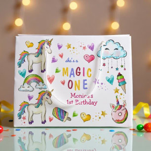 Pastel Rinbow Unicorn magi en födelsedag