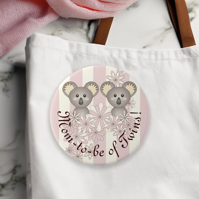 Pastel Rosa Cute Baby Koala Mamma till Twin Girl Knapp (Skapare uppladdad)