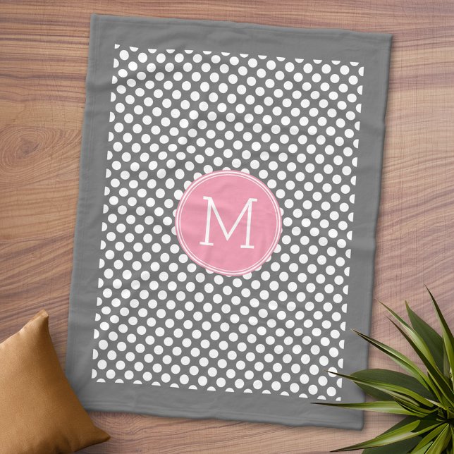Pastel Rosa & Grått Polka dots med Anpassningsbar  Fleecefilt (Personalized Fleece Blanket - Add Monogram)