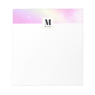 Pastel Rosa Himlar med Gult Rainbow Monogram Anteckningsblock
