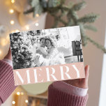 Pastel Rosa Merry & Family Photo | LYCKLIG HELGDAG Vykort<br><div class="desc">Pastel Rosa Merry & Family Photo | LYCKLIG HELGDAG</div>