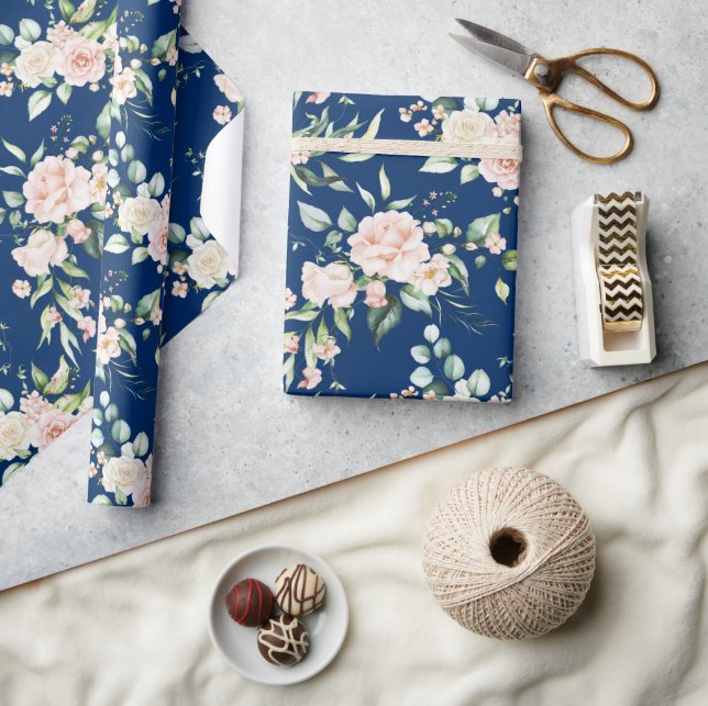 Pastel rosa vattenfärger ro mönster presentpapper (Hantverk)