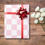 Pastel Rosa White Checkerboard-Vintage, vit  Presentpapper<br><div class="desc">Klistra in Vintage för Rosa och Vit  i kontrollerbord Papper radbrytning</div>