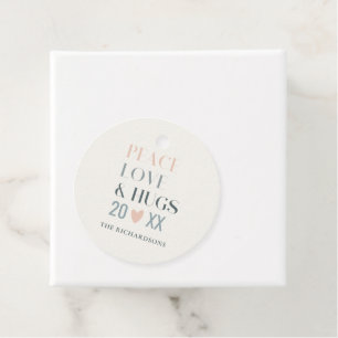 Pastel Scandi Grått Peace Kärlek & Hugs 2023 Gåvor Etiketter