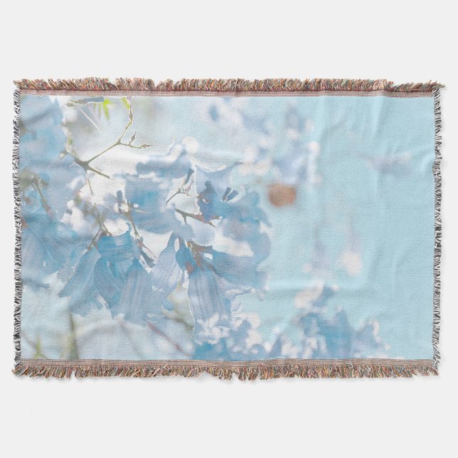 Pastel Soft Blue Jacaranda Träd Flowers Blommar Filt (Framsidan)
