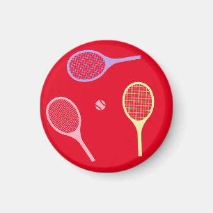 Pastel Tennis Rackets med Tennis Boll på Red Magnet