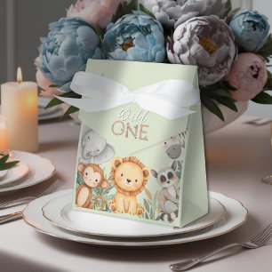 Pastel Tropical Vild One Jungle Safari Animals Presentaskar