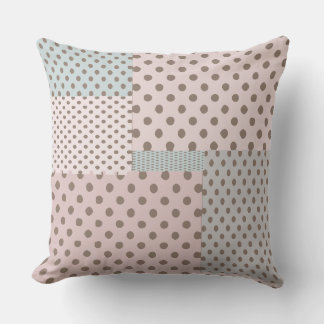 Pastell prickig design  kudde