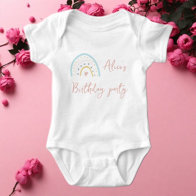 Pastell rosa blå regnbåge Födelsedagsfest  T Shirt (Skapare uppladdad)