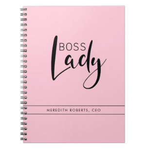 Pastell Rosa Boss Lady Logotyp Personlig Anteckningsbok