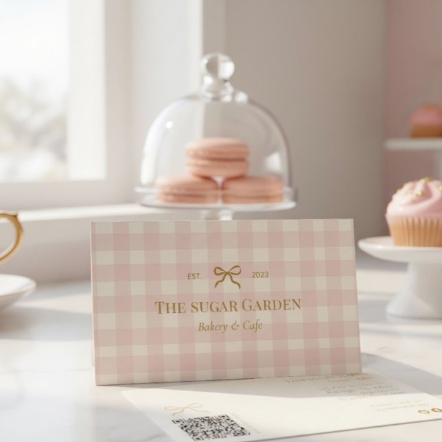 Pastell Rosa Gingham QR-kod Bageri Visitkort (Skapare uppladdad)