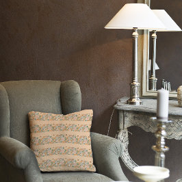 Pastellavfasning, blommönster rand kudde