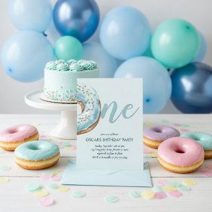 Pastellblå munk 1-års födelsedagsfest  inbjudningar