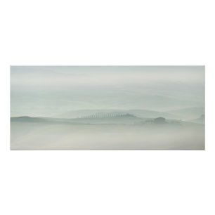 Pastellfärgad morgon i dimmiga Tuscany Fototryck