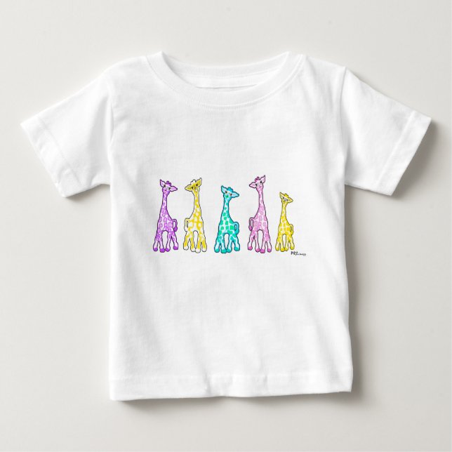 Pastellfärgade babygiraff i en robabyT-tröja Tee Shirt (Framsida)