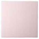 Pastellfärgade rosa Stripes. Kakelplatta<br><div class="desc">Vertikala randar skuggar in av rosor. Har en trevlig nätt look. Enkel randig design.</div>