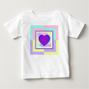 Pastellfärger & lila hjärtan som slår t shirt