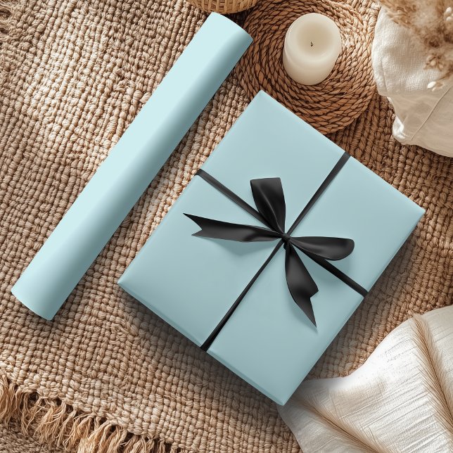 Pastellgrön enfärgad | Klassisk | Elegant Presentpapper (Skapare uppladdad)