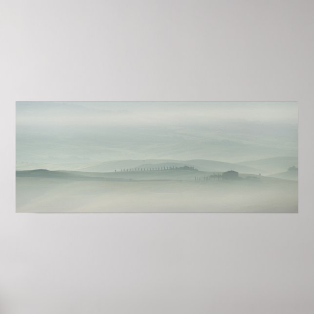 Pastellmorgon i Foggy Tuscany Poster (Framsidan)
