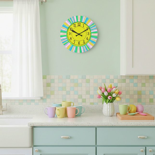Pastellränder Stor Klocka (Skapare uppladdad)