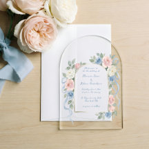 Pastellrosa, vita och blå rosor & bandbåge