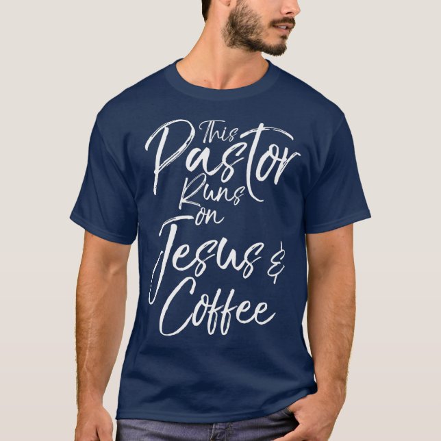 Pastor Gift säger att pastor Springa på T Shirt (Framsida)