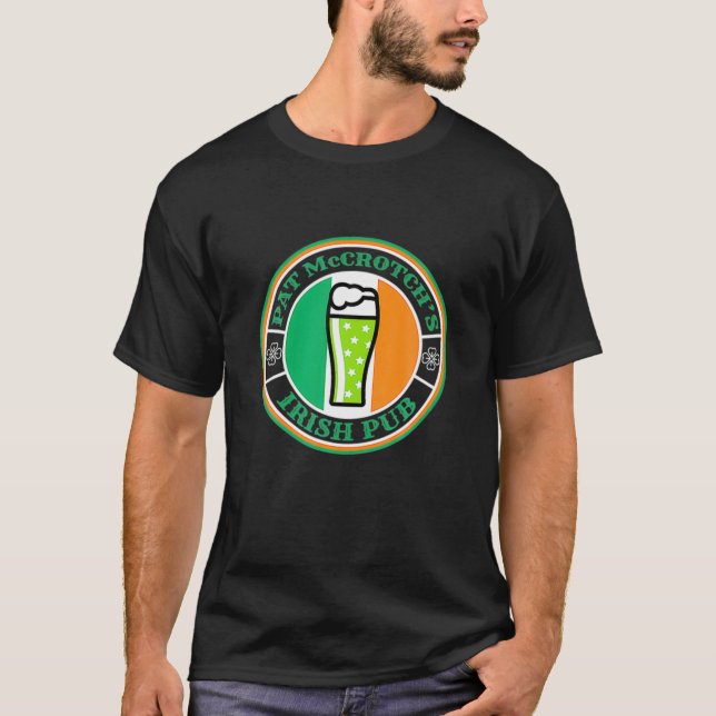 Pat Mccrotchs Irish Pub Green Beer St Patricks T Shirt (Framsida)