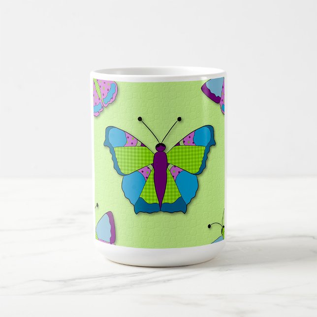 Patchwork Butterfly Pattern on Green Kaffemugg (Skapare uppladdad)