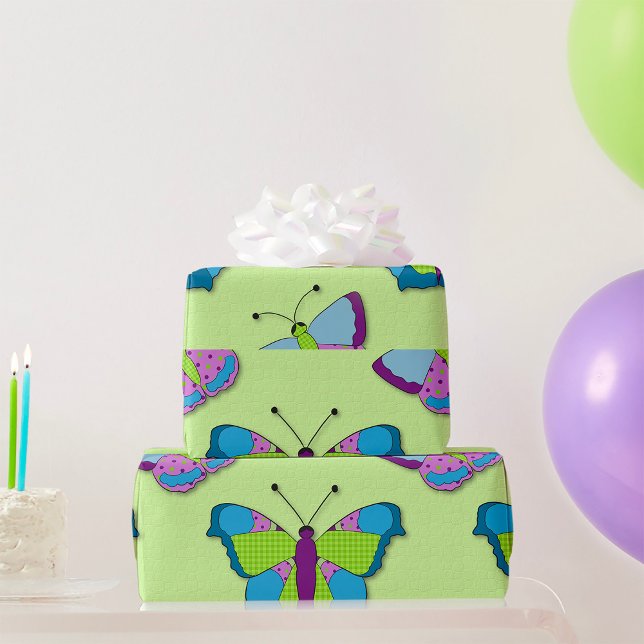 Patchwork Butterfly Pattern on Green Presentpapper (Skapare uppladdad)