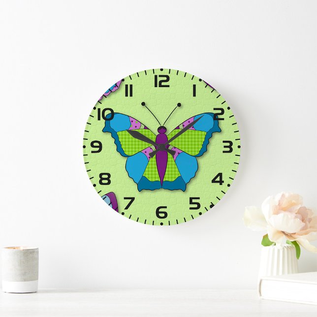Patchwork Butterfly Pattern on Green Stor Klocka (Skapare uppladdad)