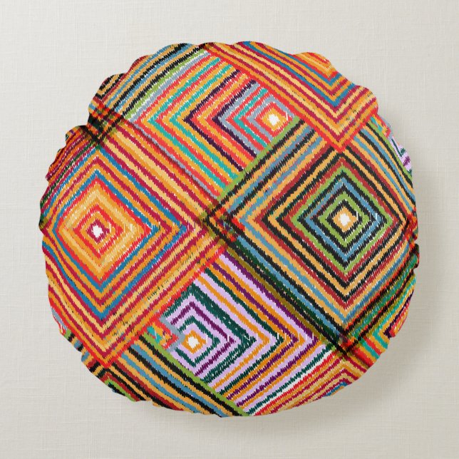 Patchwork Design med Aztec-rutor. Rund Kudde (Framsidan)