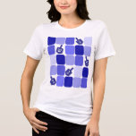 Patchwork Dreidels T Shirt<br><div class="desc">Blått och vitt lapptäcke med drömmar för varje judisk helgdag eller händelse.</div>