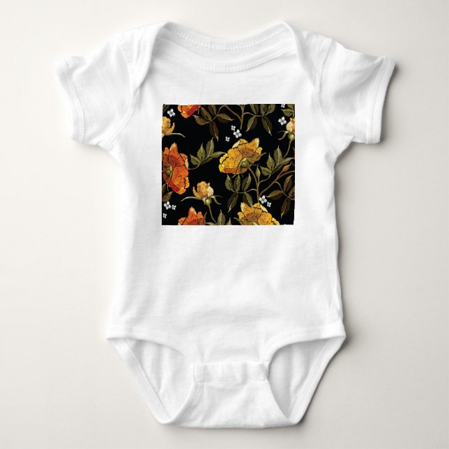 Patchwork Gentle: Hand Teckning Design T Shirt (Framsida)