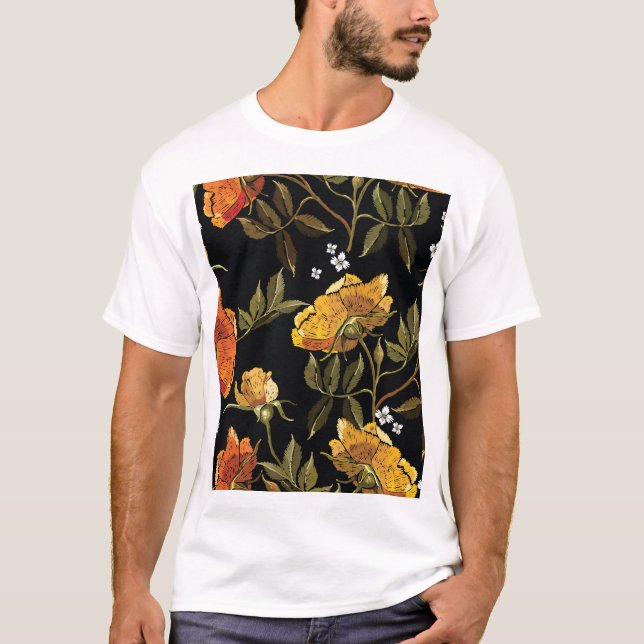 Patchwork Gentle: Hand Teckning Design T Shirt (Framsida)