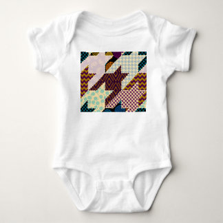 Patchwork Hounds-tooth: Vintage Seamless Backgroun T Shirt