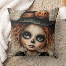 Patchwork Stollig: Dollen som väntar i skuggor