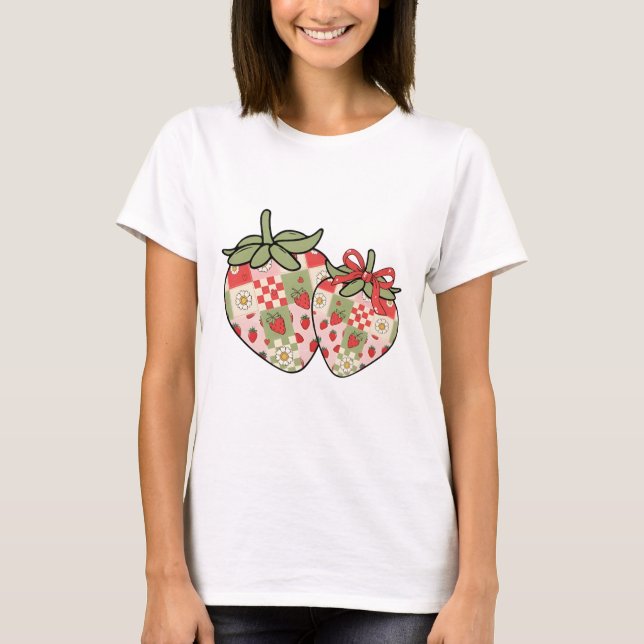 Patchwork Strawberry Hearts Cute Coquette Art T Shirt (Framsida)